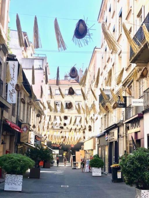 Апартаменты Le Terracotta Central - Lumineux Сент-Этьен Экстерьер фото